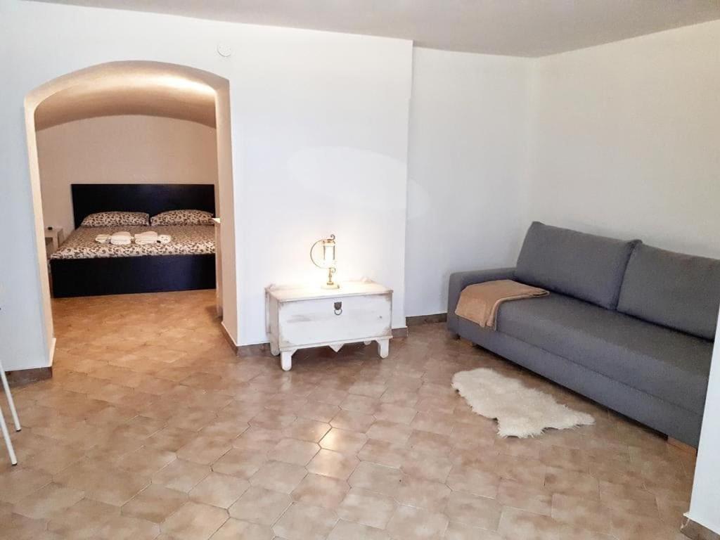 バーリ Diana Casa Vacanze 37ヴィラ エクステリア 写真