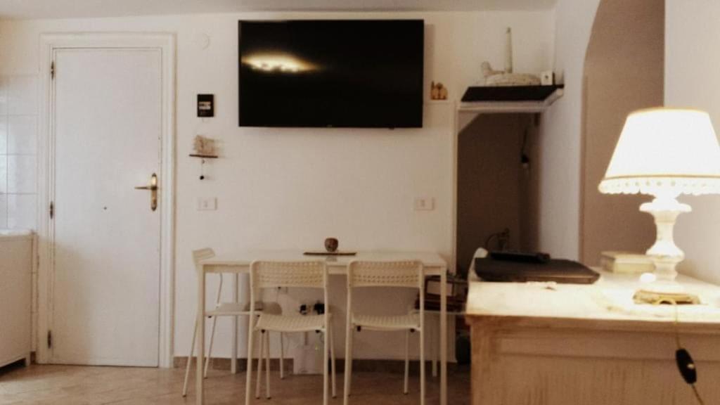 バーリ Diana Casa Vacanze 37ヴィラ エクステリア 写真